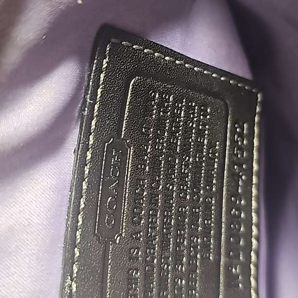 Coach crossbody purse - Picture 5 of 8